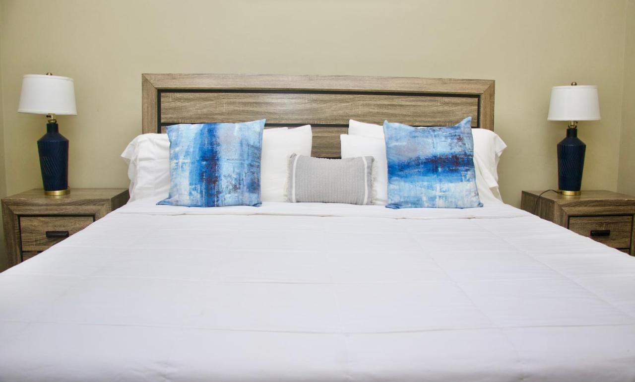 Comfort Homes Кингстон Экстерьер фото
